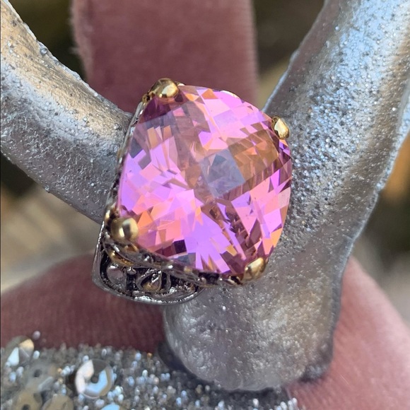 SOLD SOLD❤️ Pink Checkerboard SS ring. Sz 6. Pink CZ - Picture 2 of 11